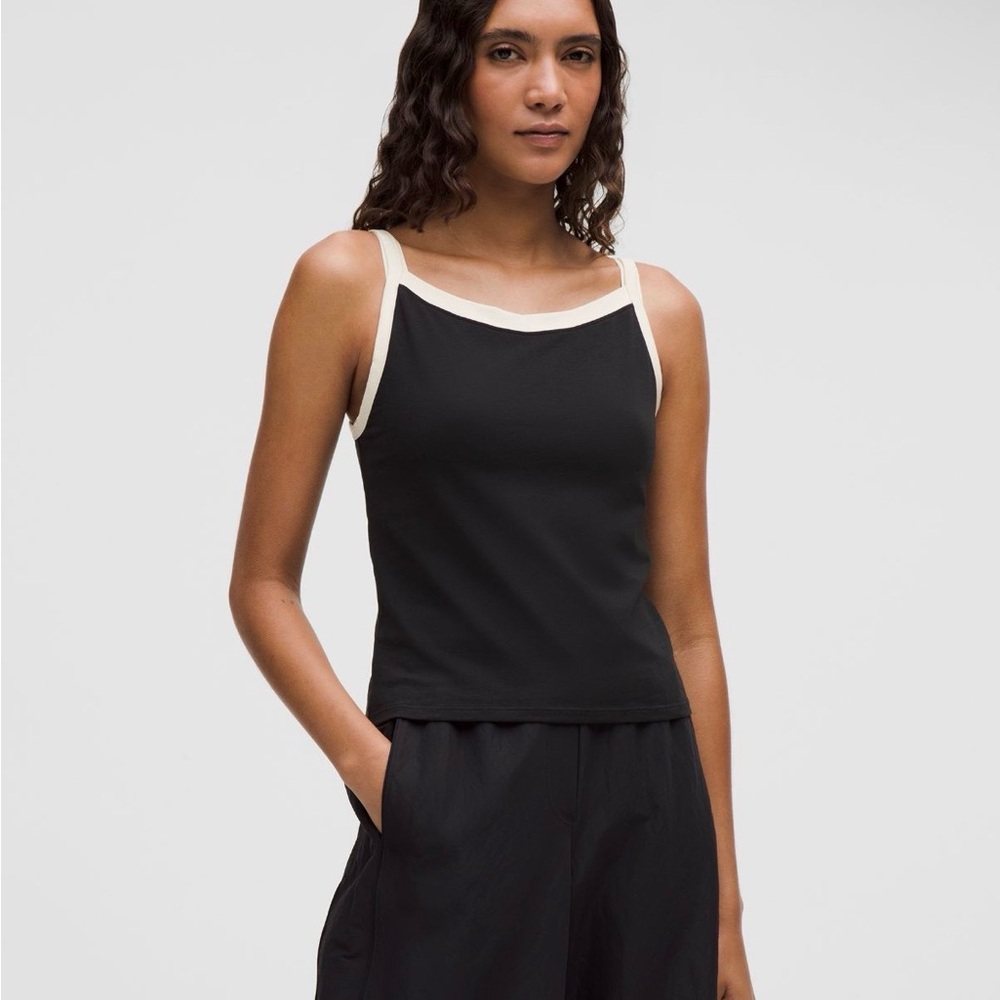 NWT - lululemon black and white Organic Cotton High-Neck Ringer Tank Size Small